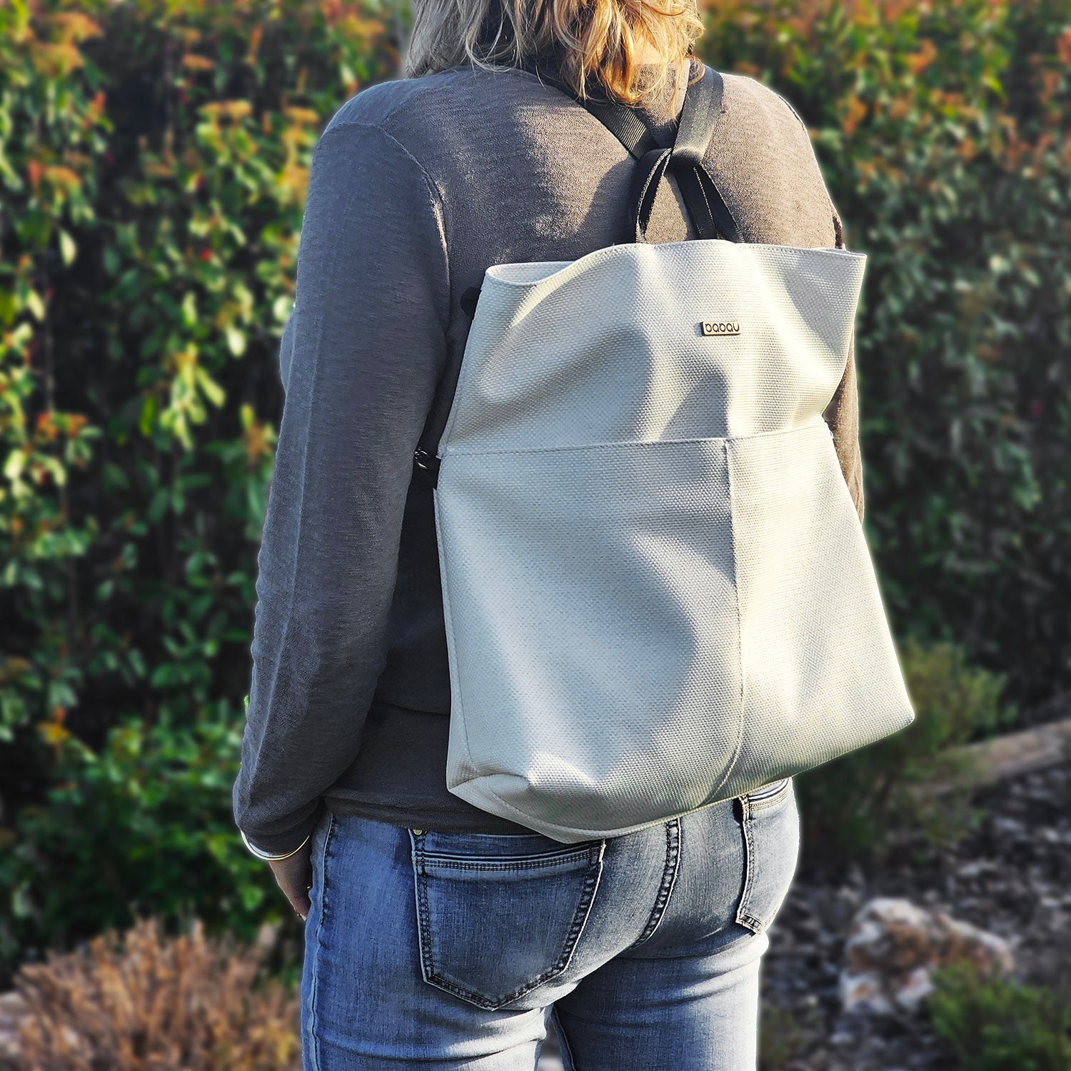 SURF L - Delta Black